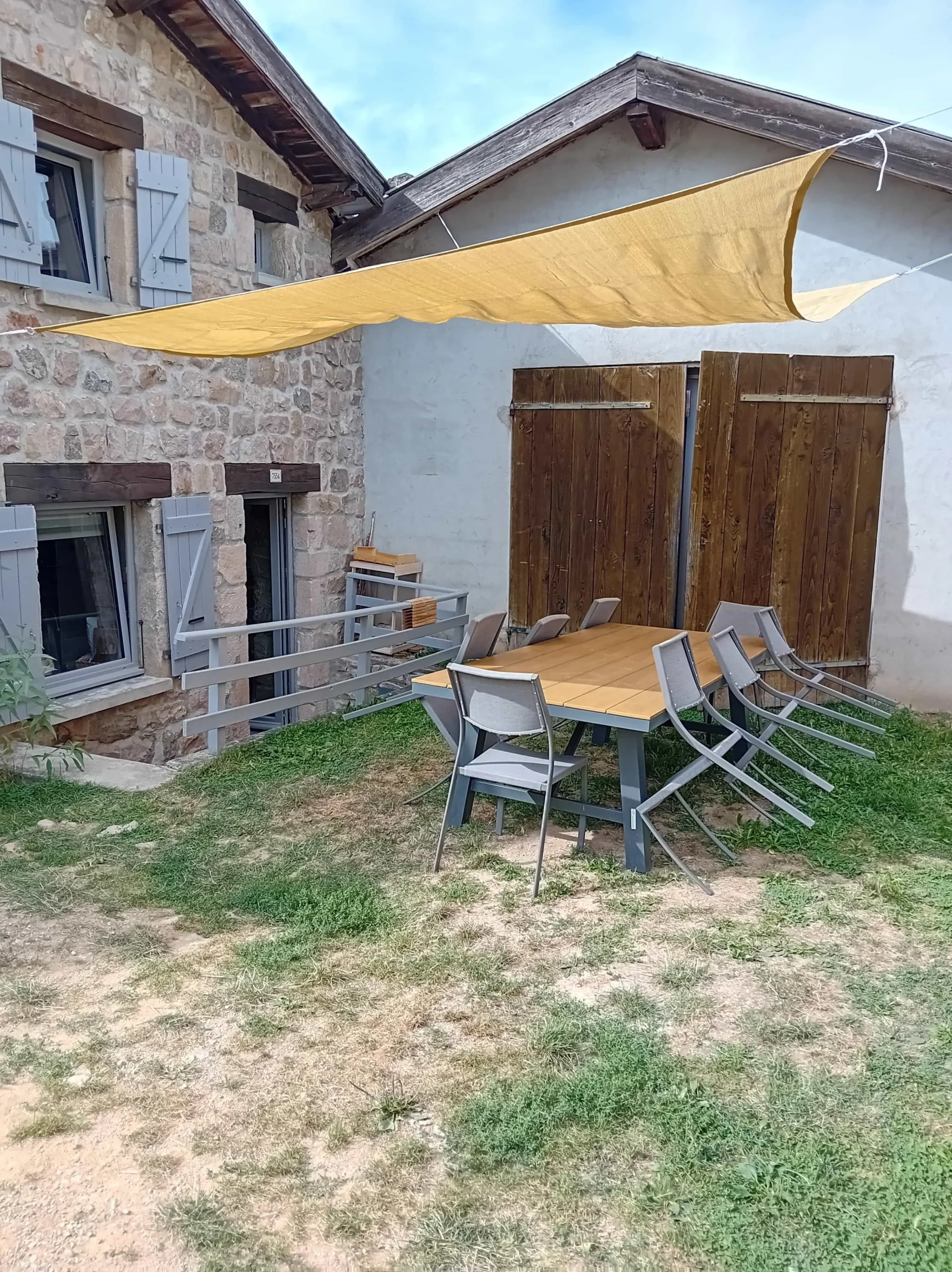 EXTERIEUR-TABLE-GAIA-min-min-OK